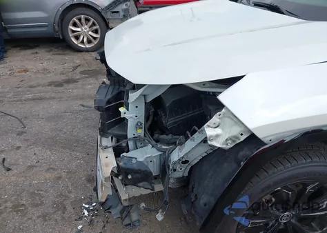 2022 Toyota Rav4 Hybrid Xse z USA, uszkodzony, nr VIN JTME6RFV1NJ019363